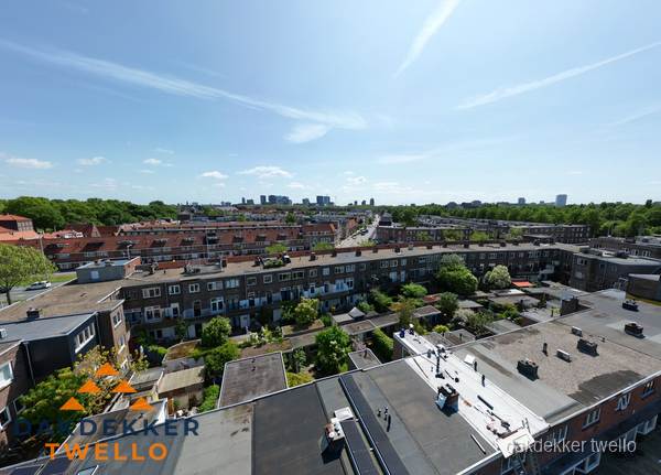 Luchtfoto van daken en dakgoten in Twello