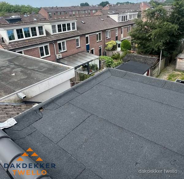 Dakinspectie plat dak aanbouw in Twello Dakinspectie plat dak aanbouw in Twello