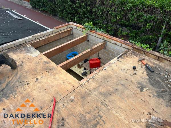 Plat dak vervangen met open constructie in Twello Plat dak vervangen met open constructie in Twello